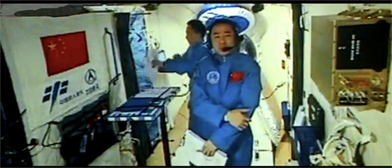 6369e9a353055.jpg 08.jpg