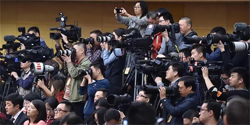 6369edb6930cb.jpg 222.jpg