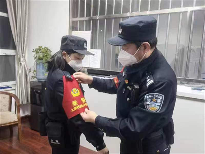 63b911f9743cf.jpg 001.jpg