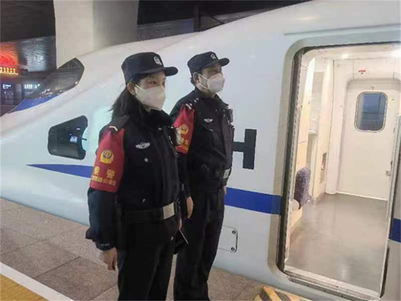 63b912437fefb.jpg 005.jpg