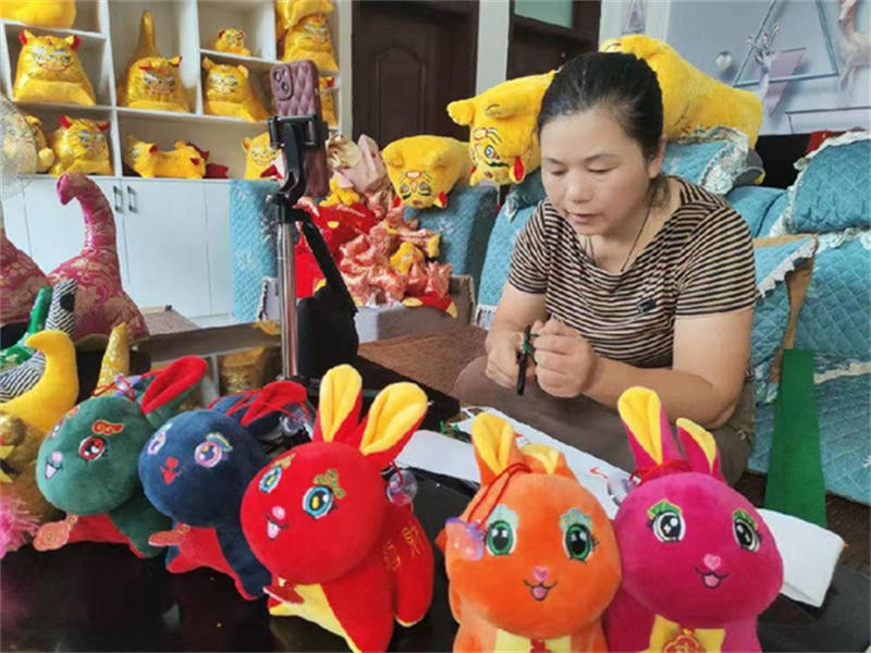 64ec35f624ff6.jpg 额2222222222222.jpg