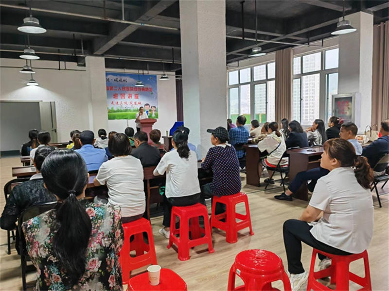 65027e762a532.jpg 人111111111111111111111111.jpg