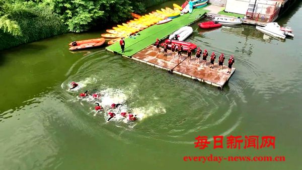 按1111111111111.jpg 按1111111111111.jpg