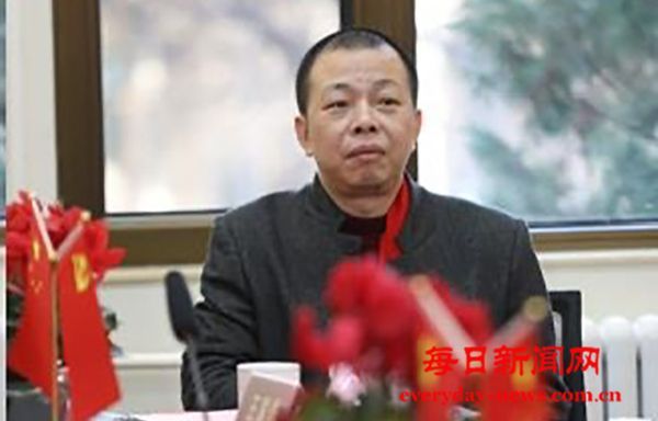 画家林浩湖《红色画卷》画册出版座谈会在北