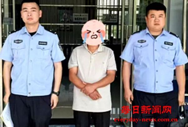 凌晨蟊贼布网偷鱼，民警蹲守人赃俱获
