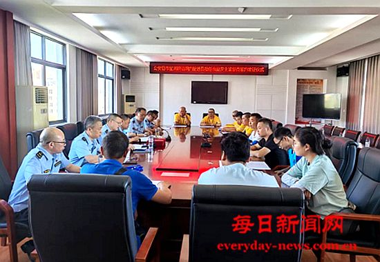 湖北省公安县市场监督管理局聘任首批12名