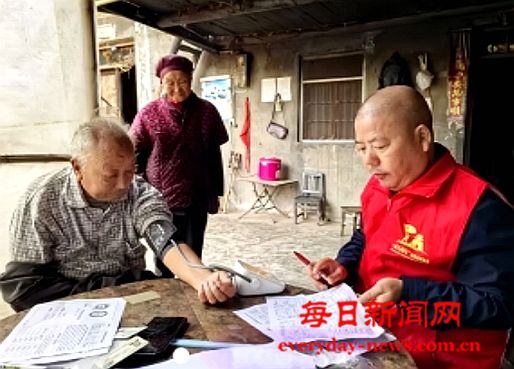 剑阁县柳沟镇中心卫生院以党建引领 为乡村