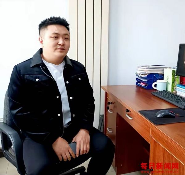 危急时刻冲现场 徒手救人显担当——记32