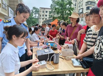 湖北荆州民生计量科普宣传活动 声势大效果