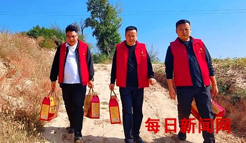 中秋佳节送关怀  安全走访护平安——窑则杜家源村开展中秋走访慰问暨安全宣传活动